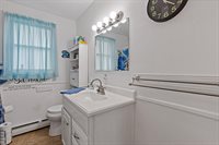 154 Rideout Avenue, Lewiston, ME 04240