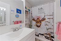 154 Rideout Avenue, Lewiston, ME 04240