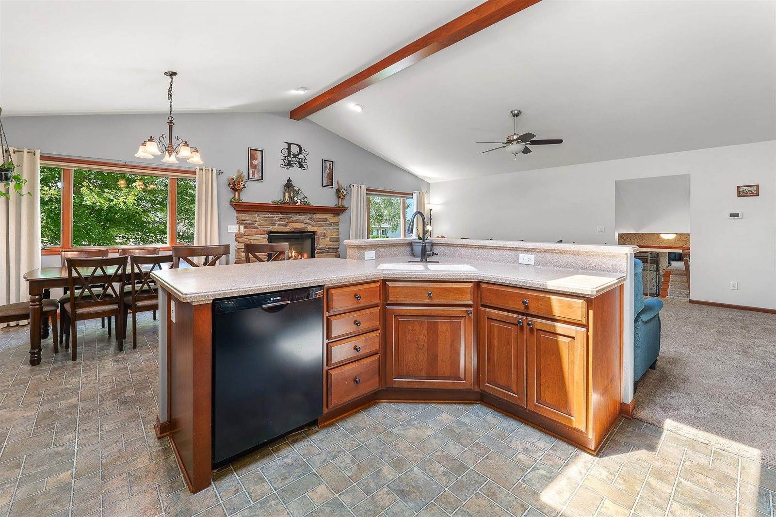 358 Meadow, Juneau, WI 53039