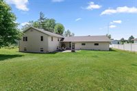 358 Meadow, Juneau, WI 53039