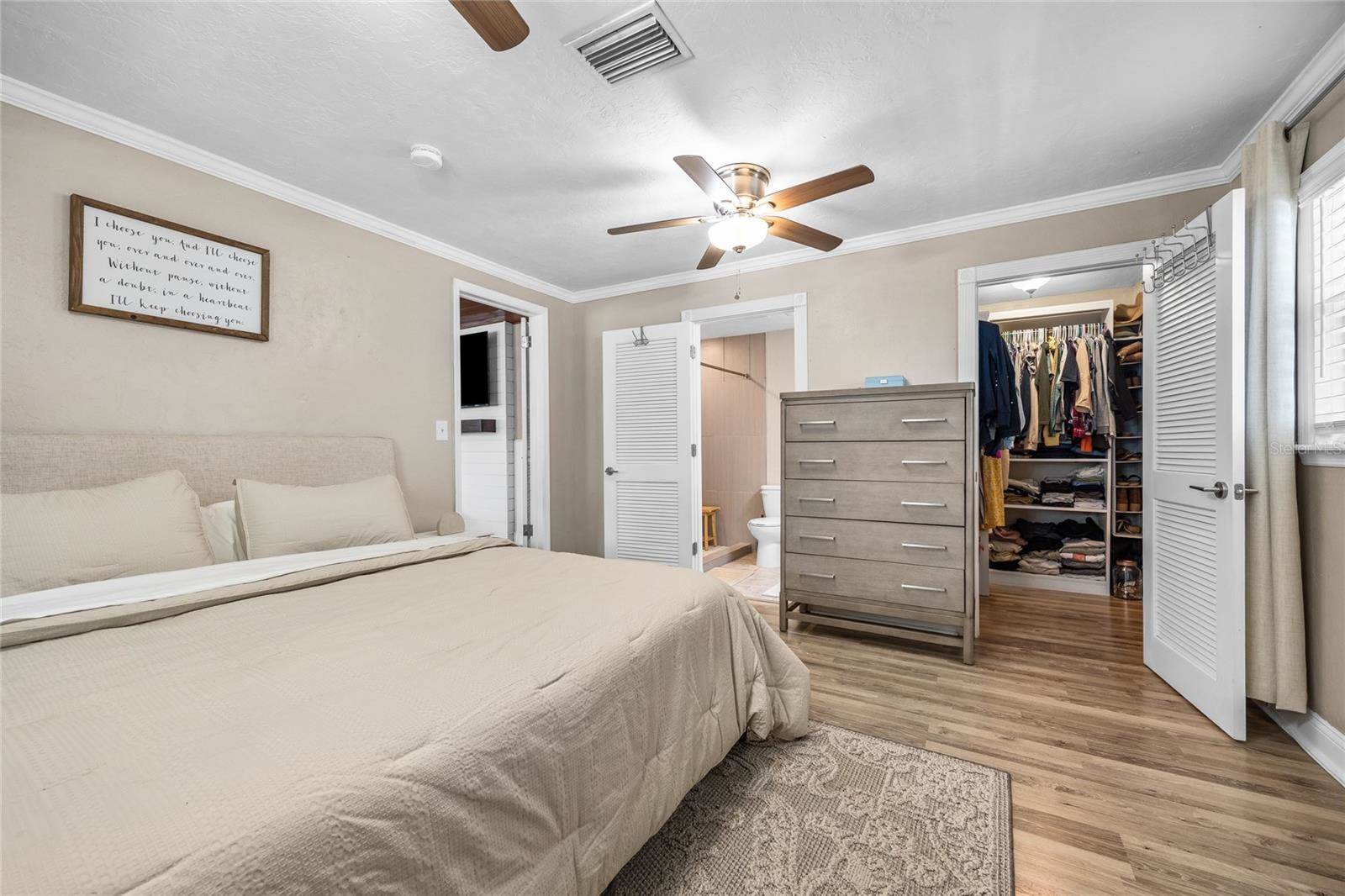 400 53RD Street North, Saint Petersburg, FL 33710