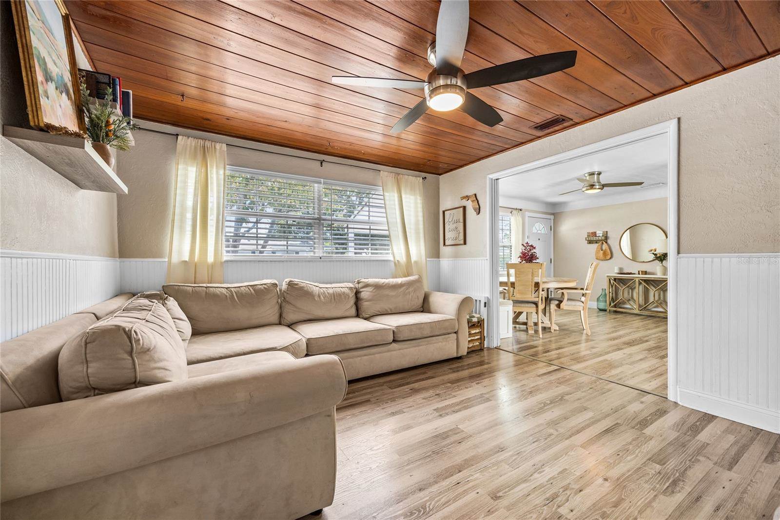 400 53RD Street North, Saint Petersburg, FL 33710