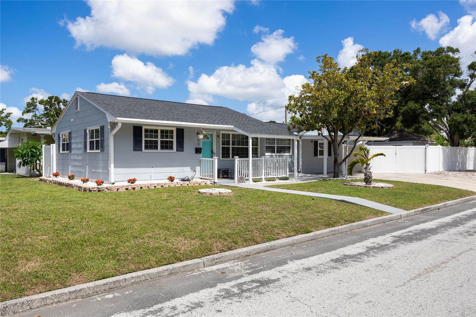 400 53RD Street North, Saint Petersburg, FL 33710