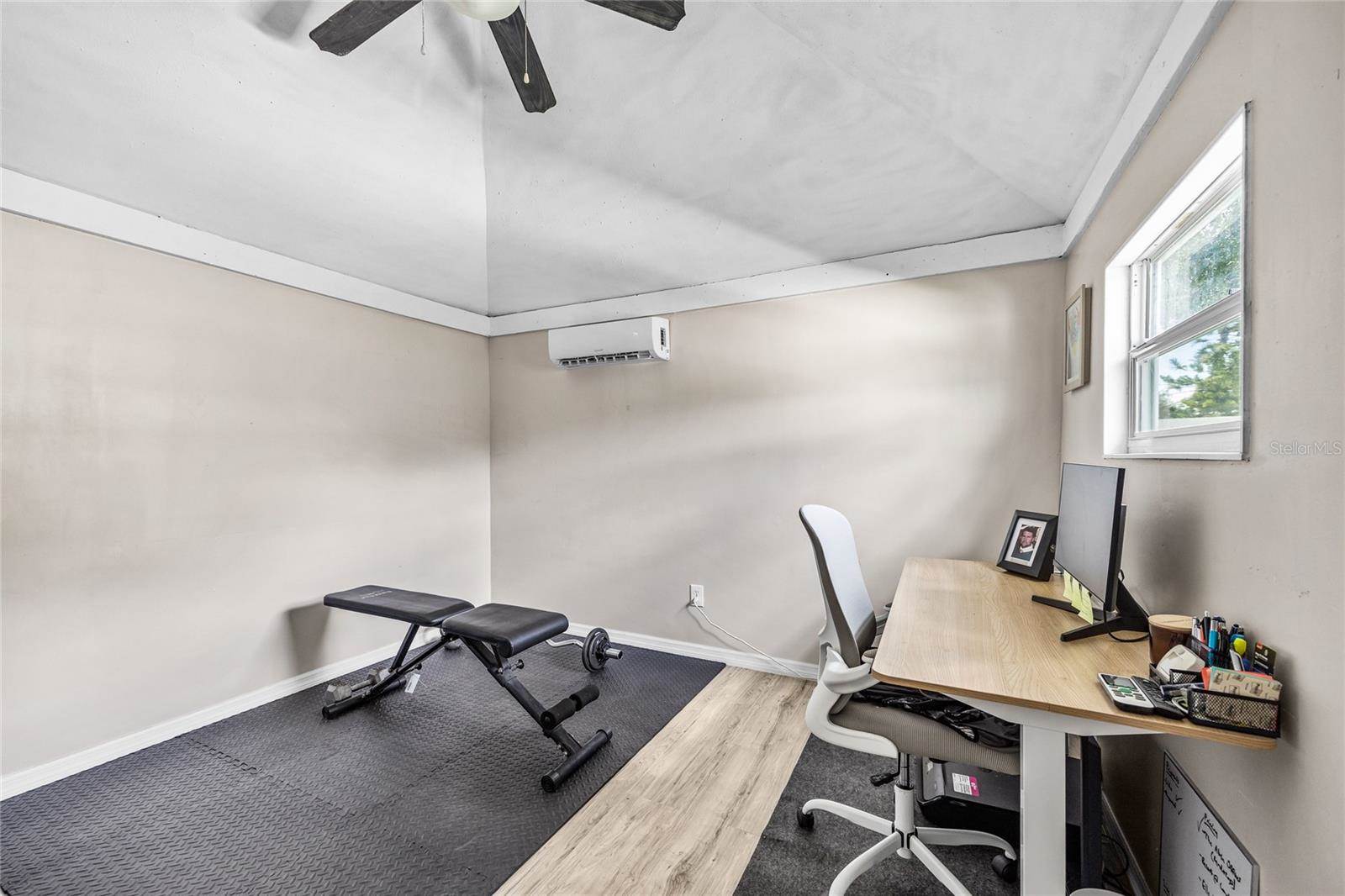 400 53RD Street North, Saint Petersburg, FL 33710