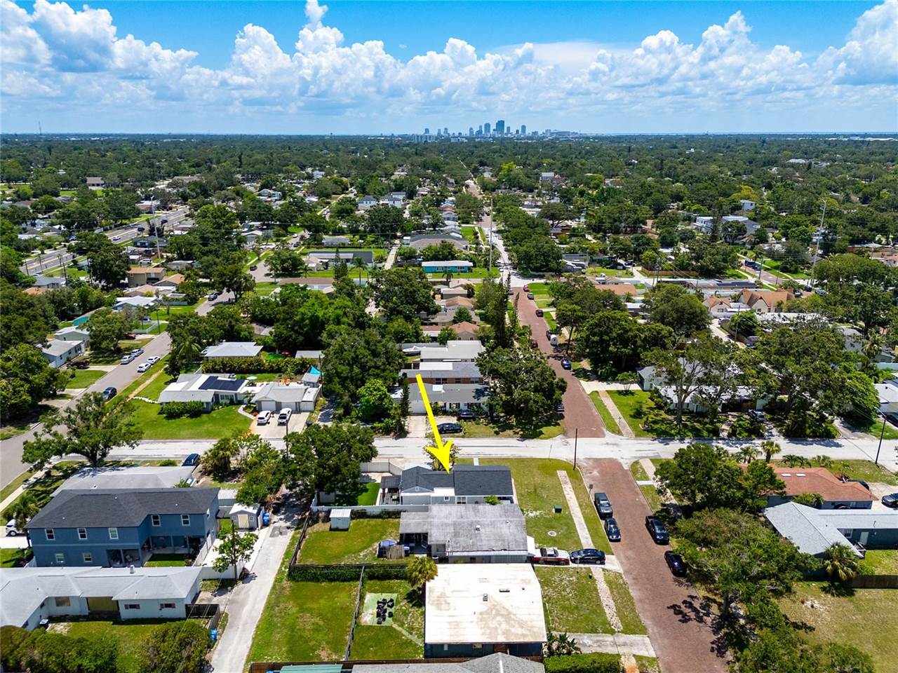 400 53RD Street North, Saint Petersburg, FL 33710