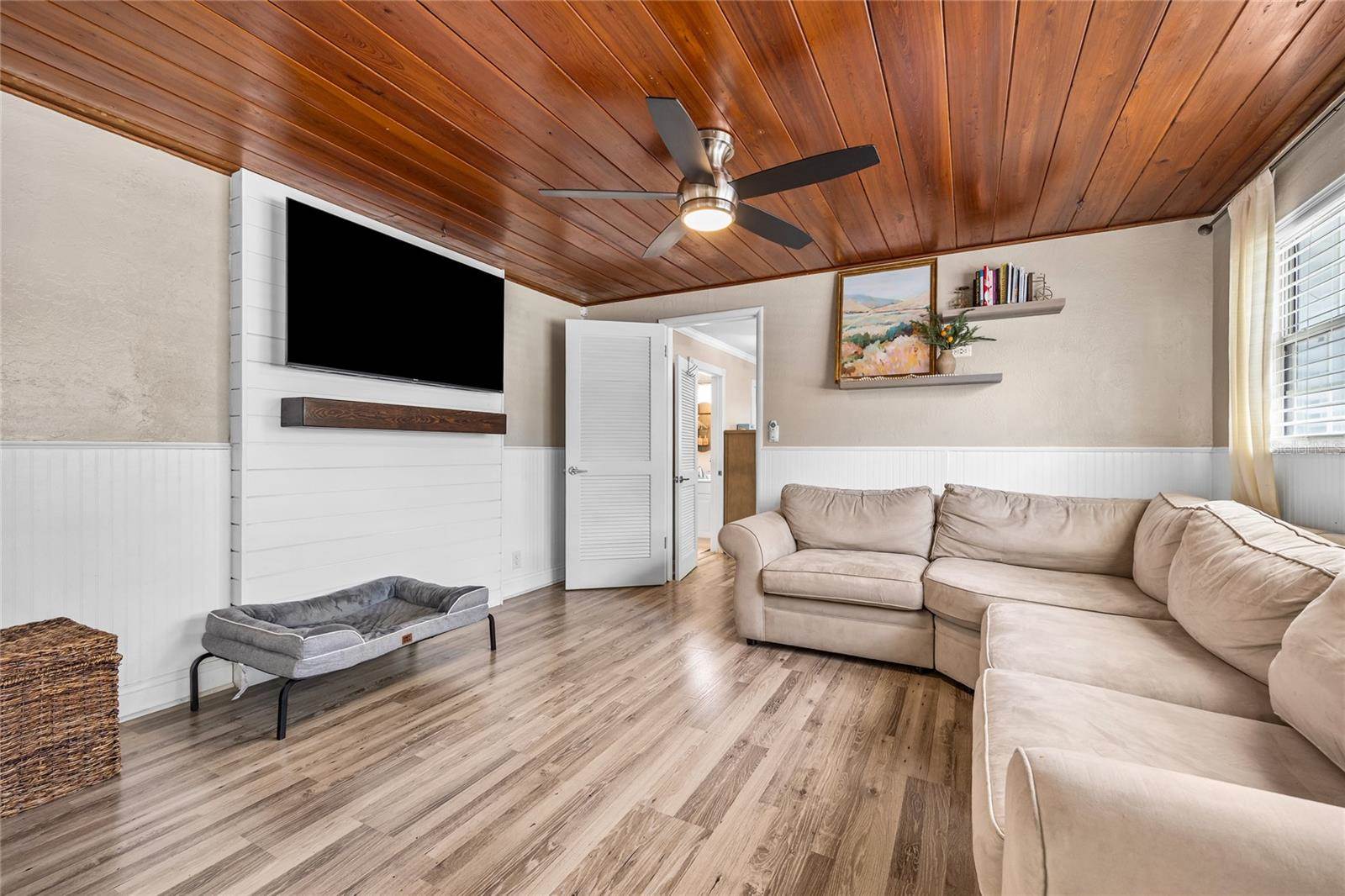 400 53RD Street North, Saint Petersburg, FL 33710