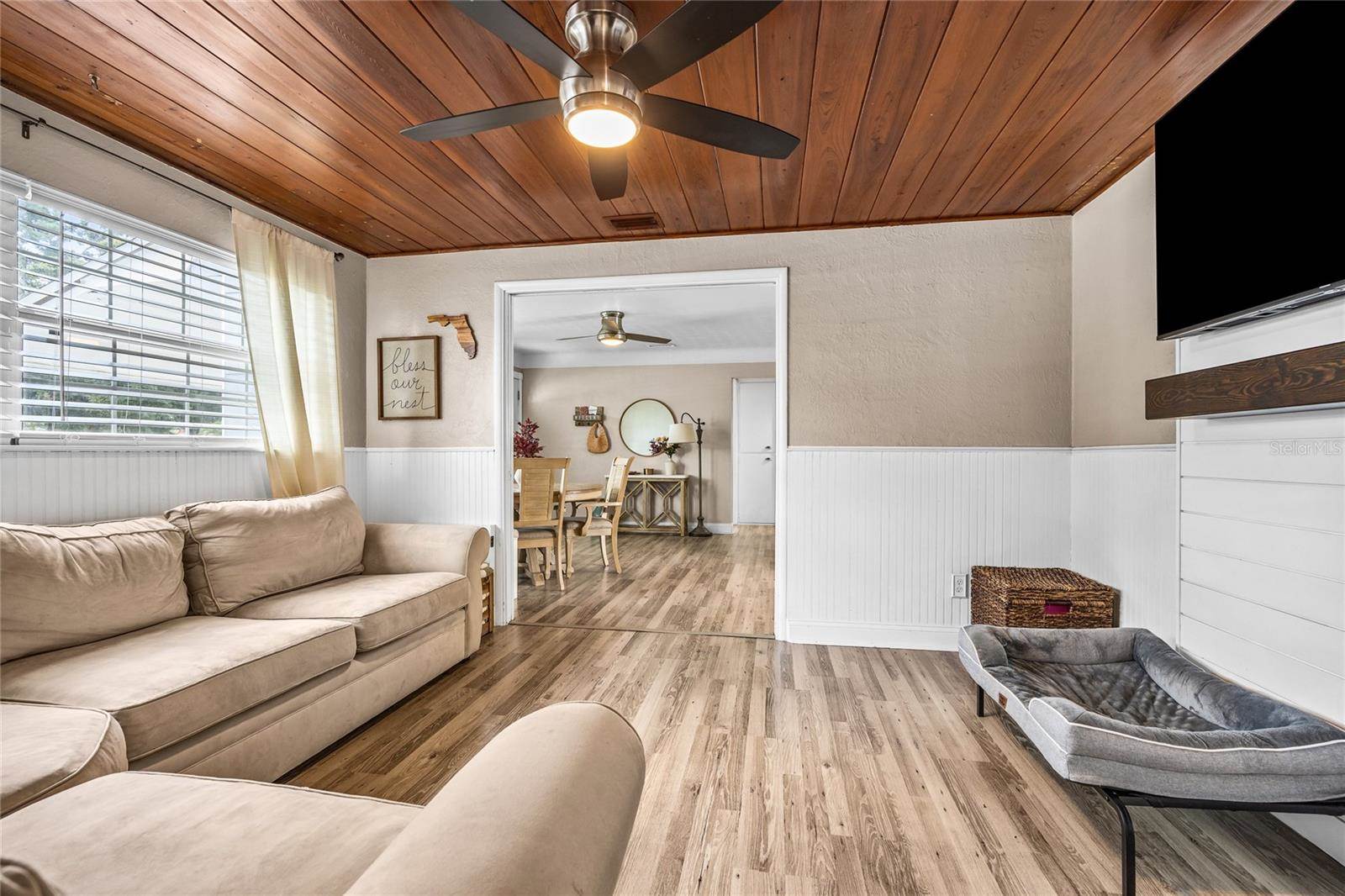 400 53RD Street North, Saint Petersburg, FL 33710