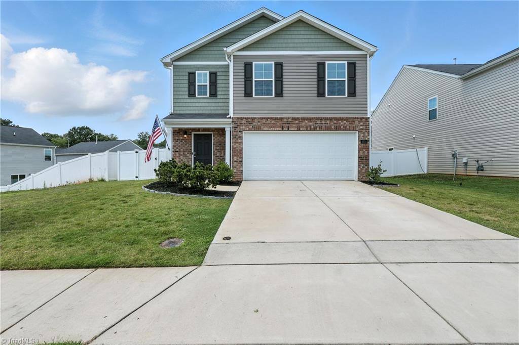 4514 Heatherly Road, Winston-Salem, NC 27105