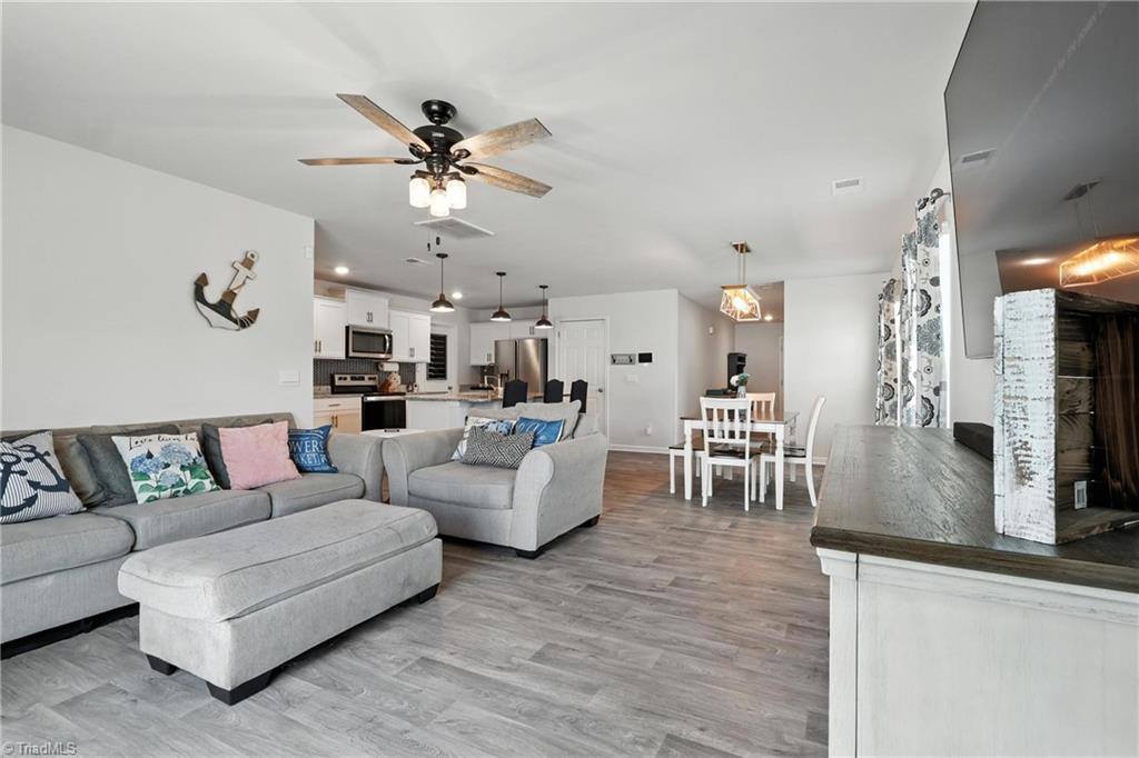 4514 Heatherly Road, Winston-Salem, NC 27105