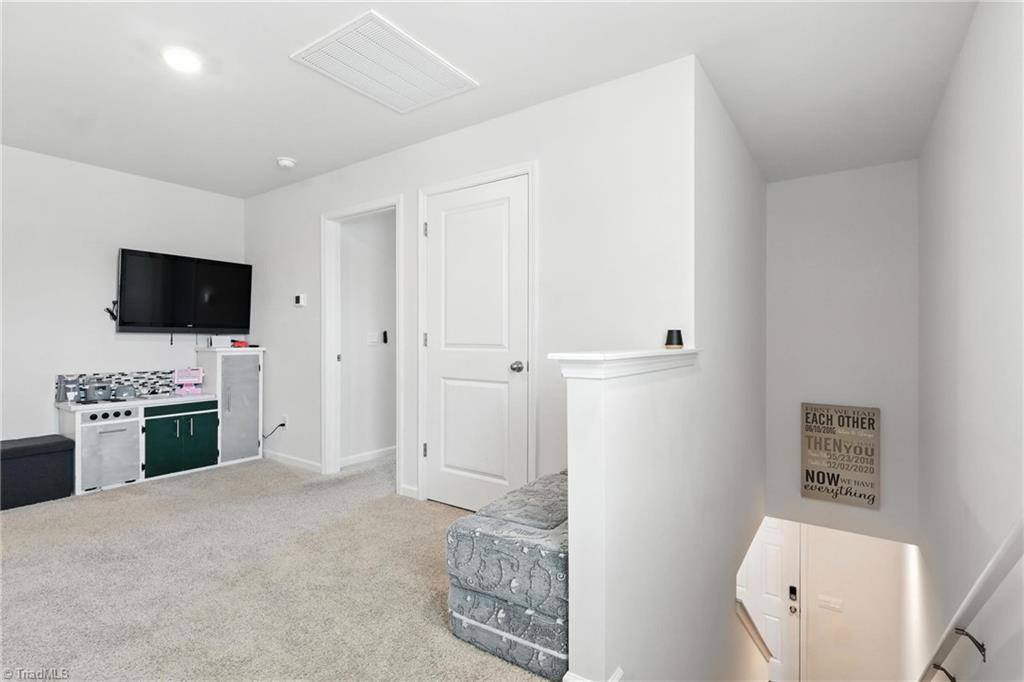 4514 Heatherly Road, Winston-Salem, NC 27105