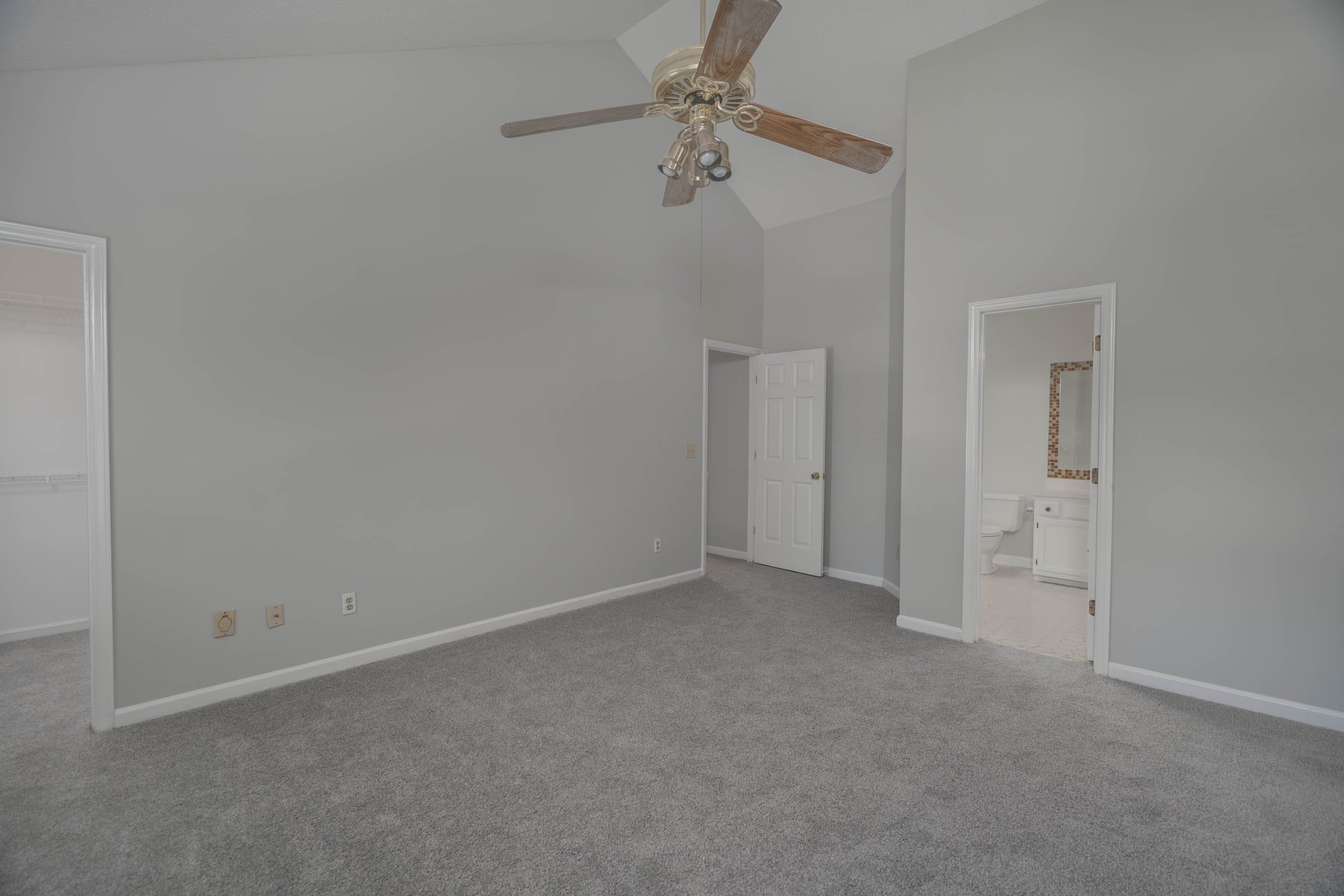 125 Brook Hollow Dr, Columbia, SC 29229