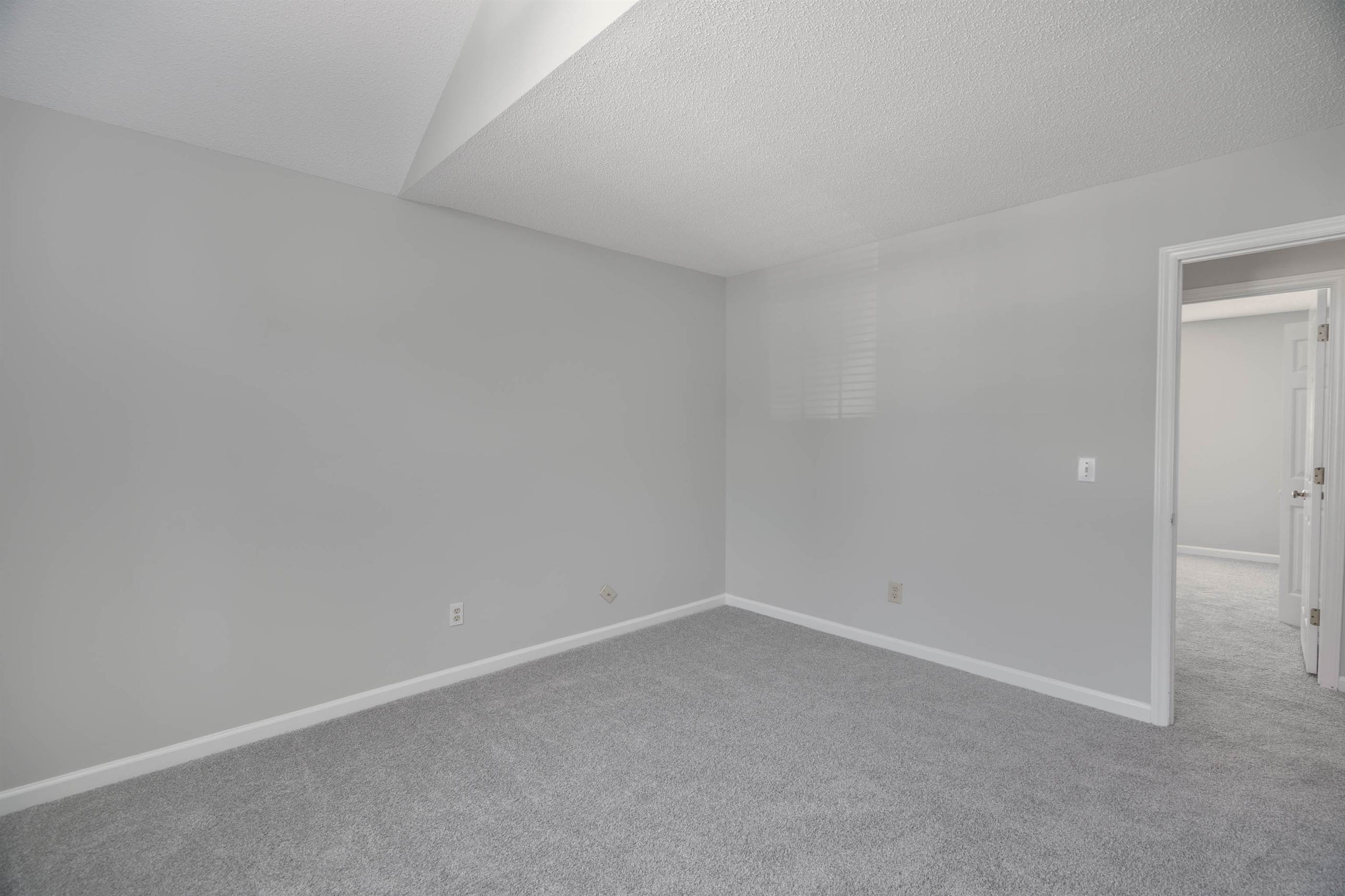 125 Brook Hollow Dr, Columbia, SC 29229