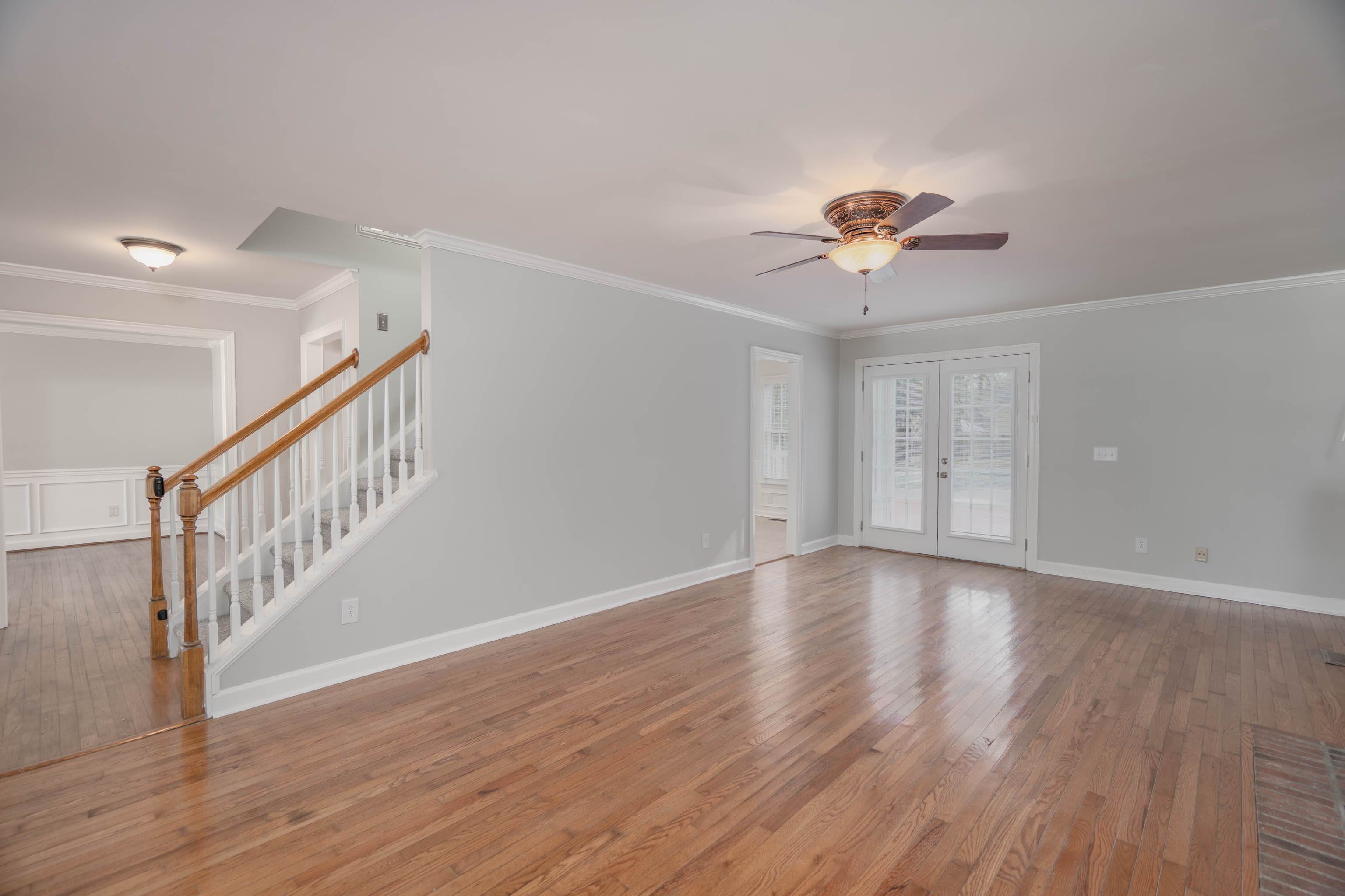 125 Brook Hollow Dr, Columbia, SC 29229