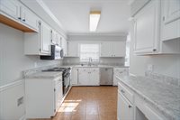 125 Brook Hollow Dr, Columbia, SC 29229