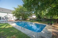 125 Brook Hollow Dr, Columbia, SC 29229