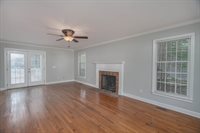 125 Brook Hollow Dr, Columbia, SC 29229