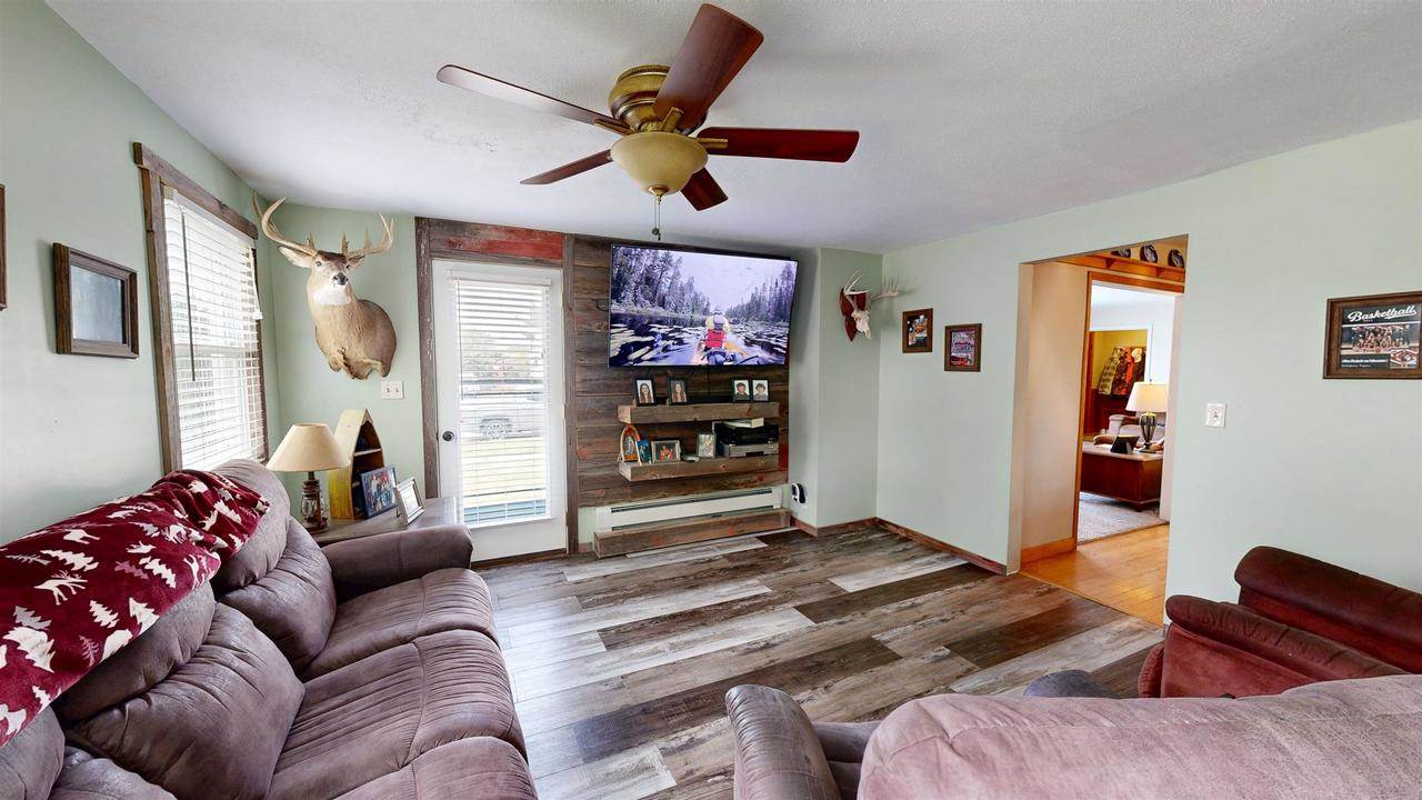 620 Hillsborough Avenue, Hillsboro, WI 54634