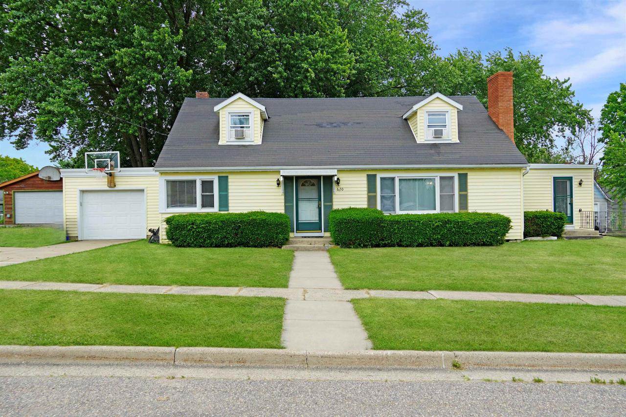 620 Hillsborough Avenue, Hillsboro, WI 54634