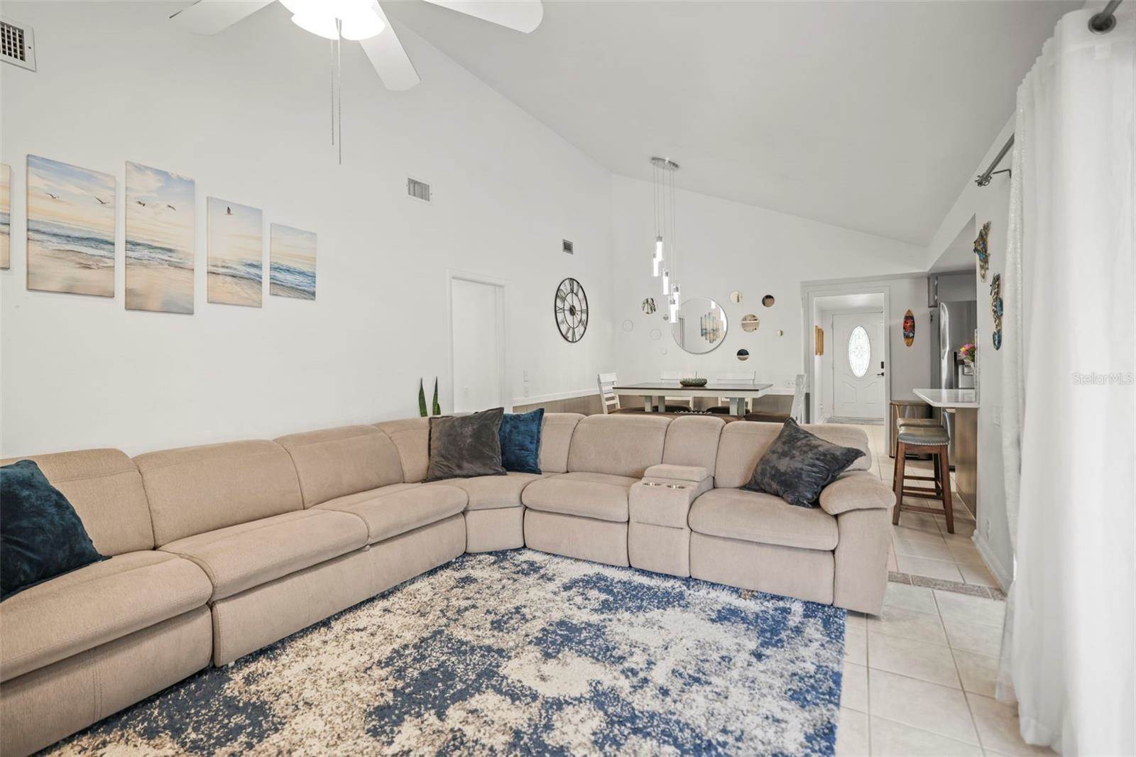 1632 Ridge Top Way, Clearwater, FL 33765