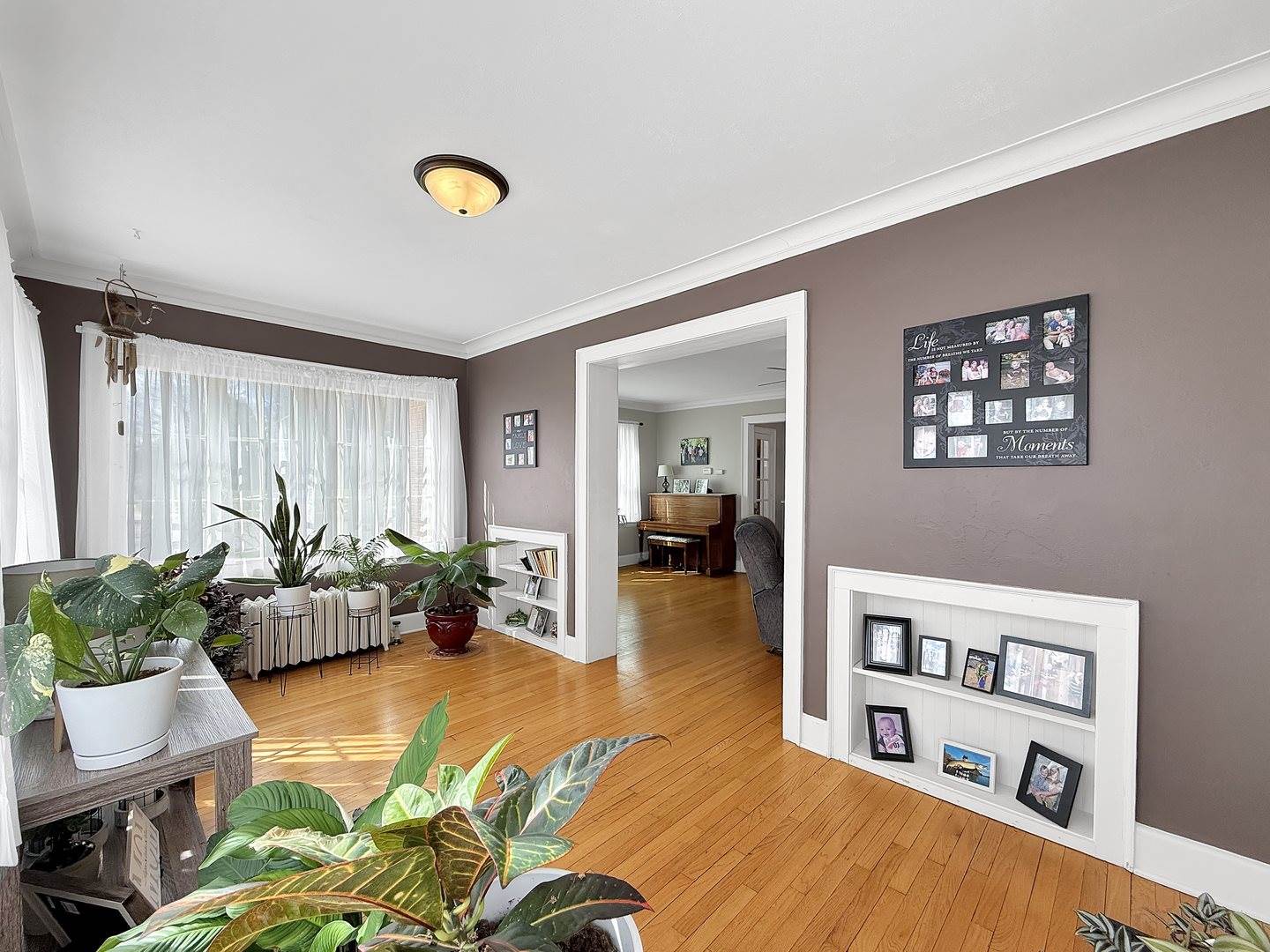 1402 West Lincoln Boulevard, Freeport, IL 61032