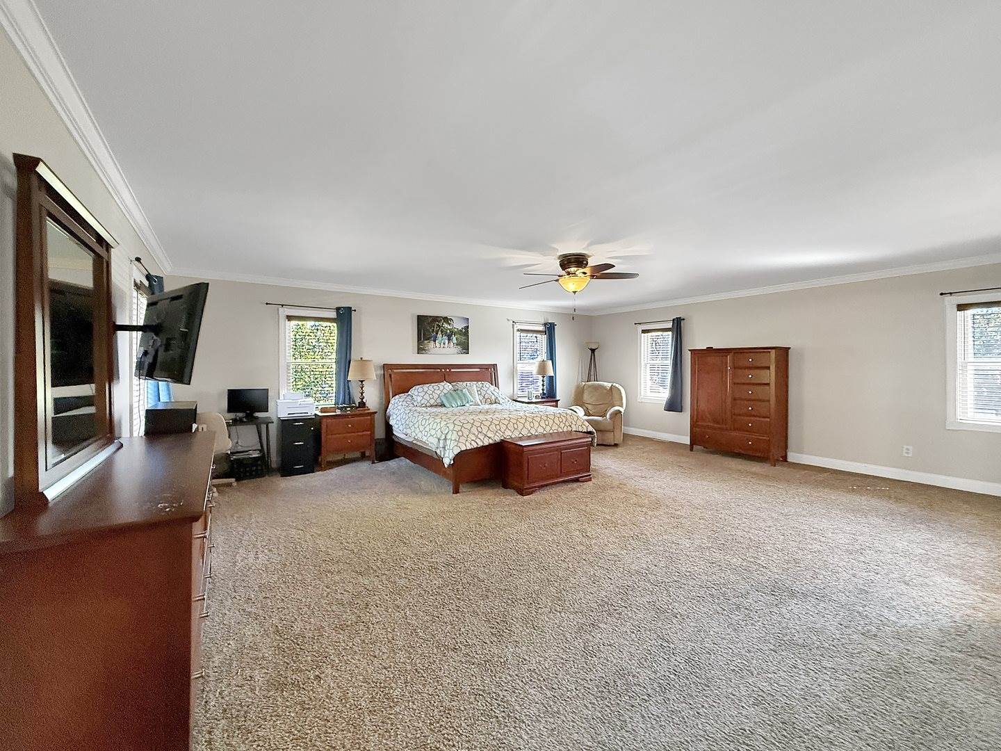 1402 West Lincoln Boulevard, Freeport, IL 61032