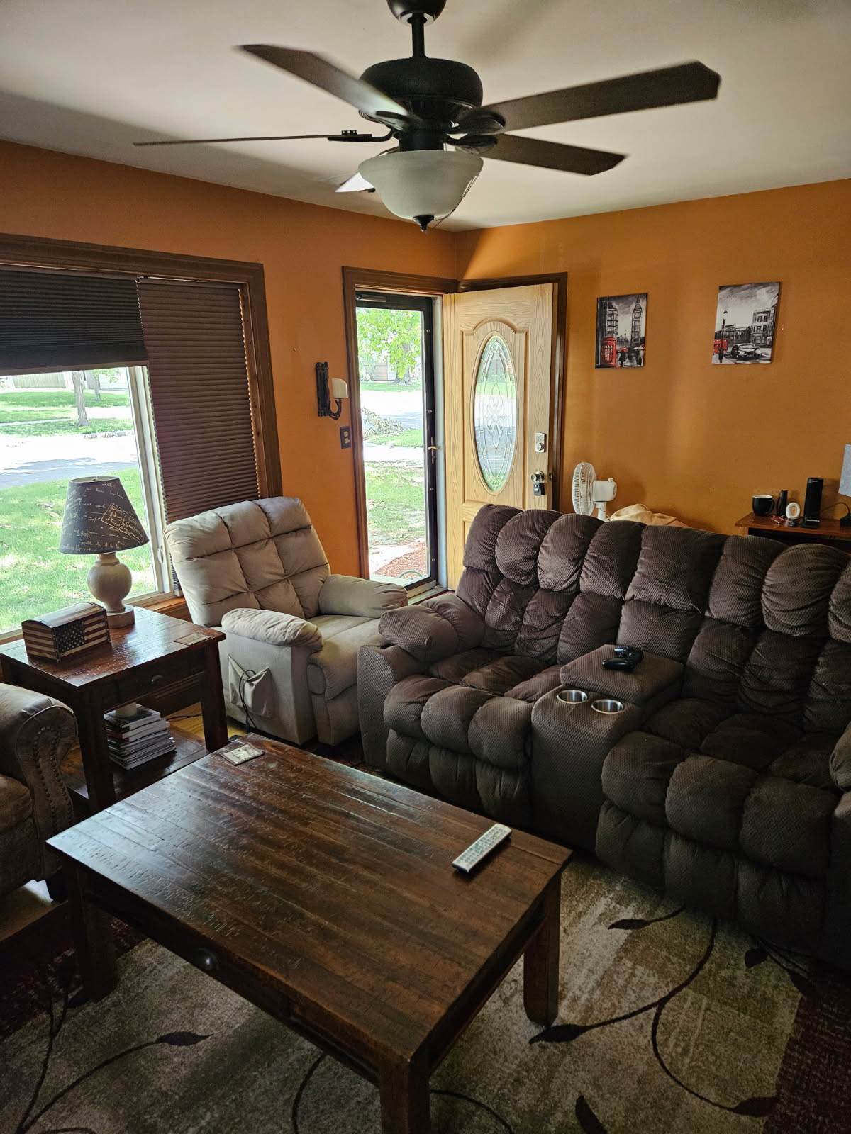 2455 S Bennett Ave, Wichita, KS 67217