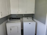 2455 S Bennett Ave, Wichita, KS 67217