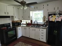 2455 S Bennett Ave, Wichita, KS 67217