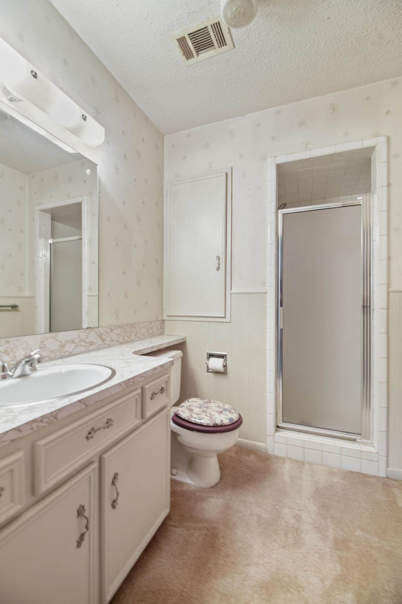 2742 Lisa Ln, Tyler, TX 75701