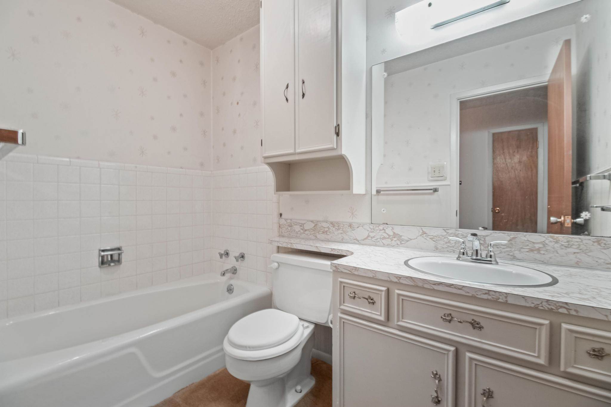 2742 Lisa Ln, Tyler, TX 75701