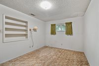 2742 Lisa Ln, Tyler, TX 75701