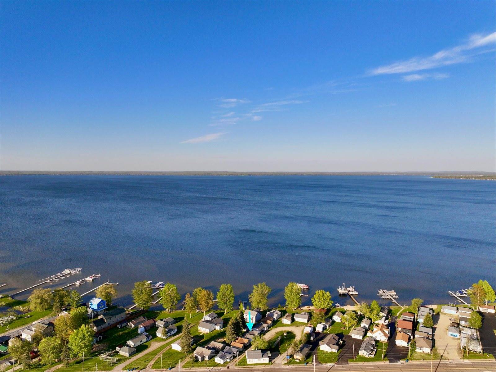 6390 West Houghton Lake Drive, Houghton Lake, MI 48629