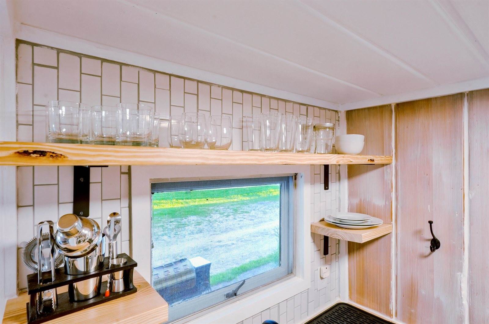 6390 West Houghton Lake Drive, Houghton Lake, MI 48629