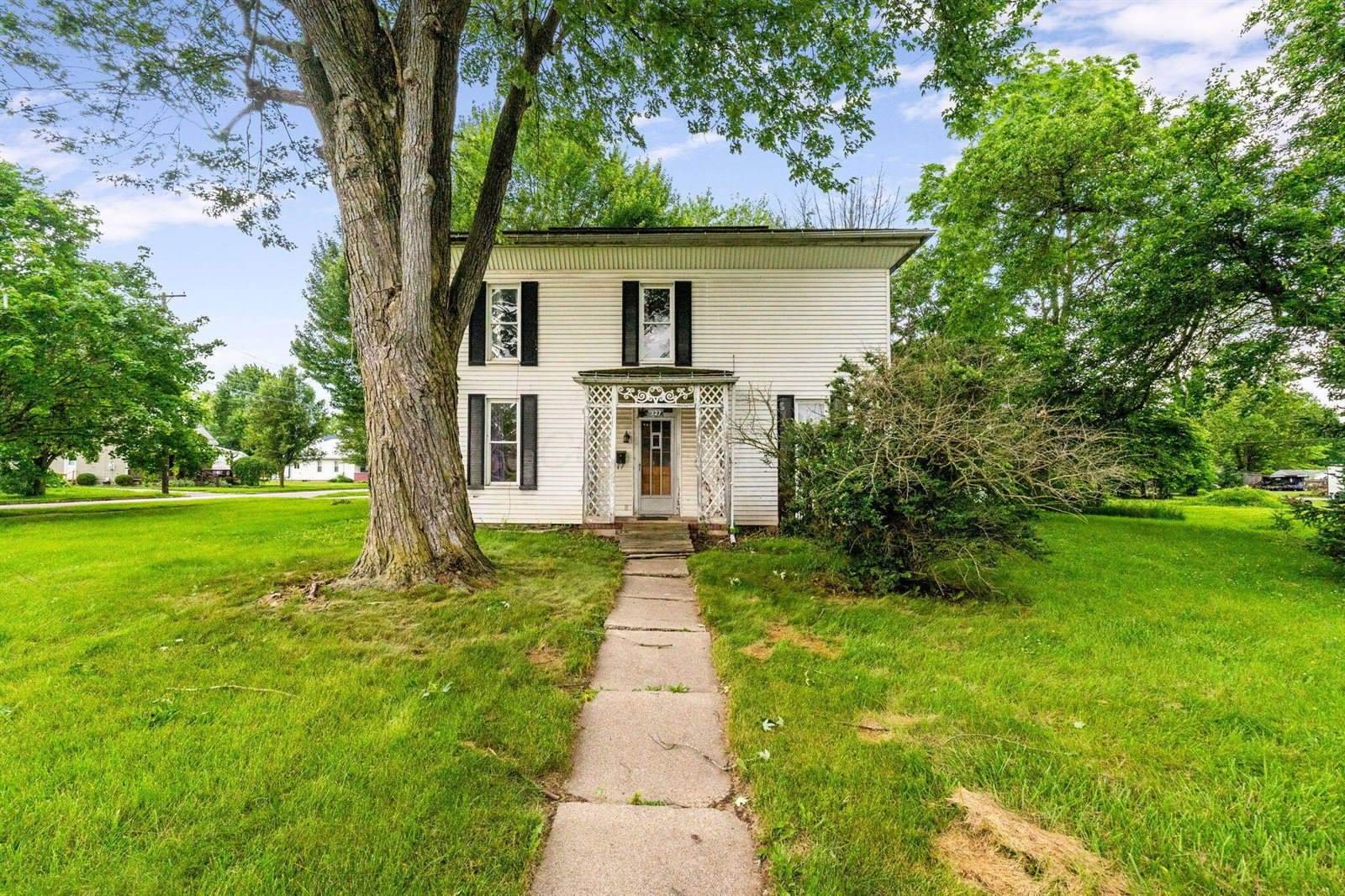 327 Water Street, Cardington, OH 43315