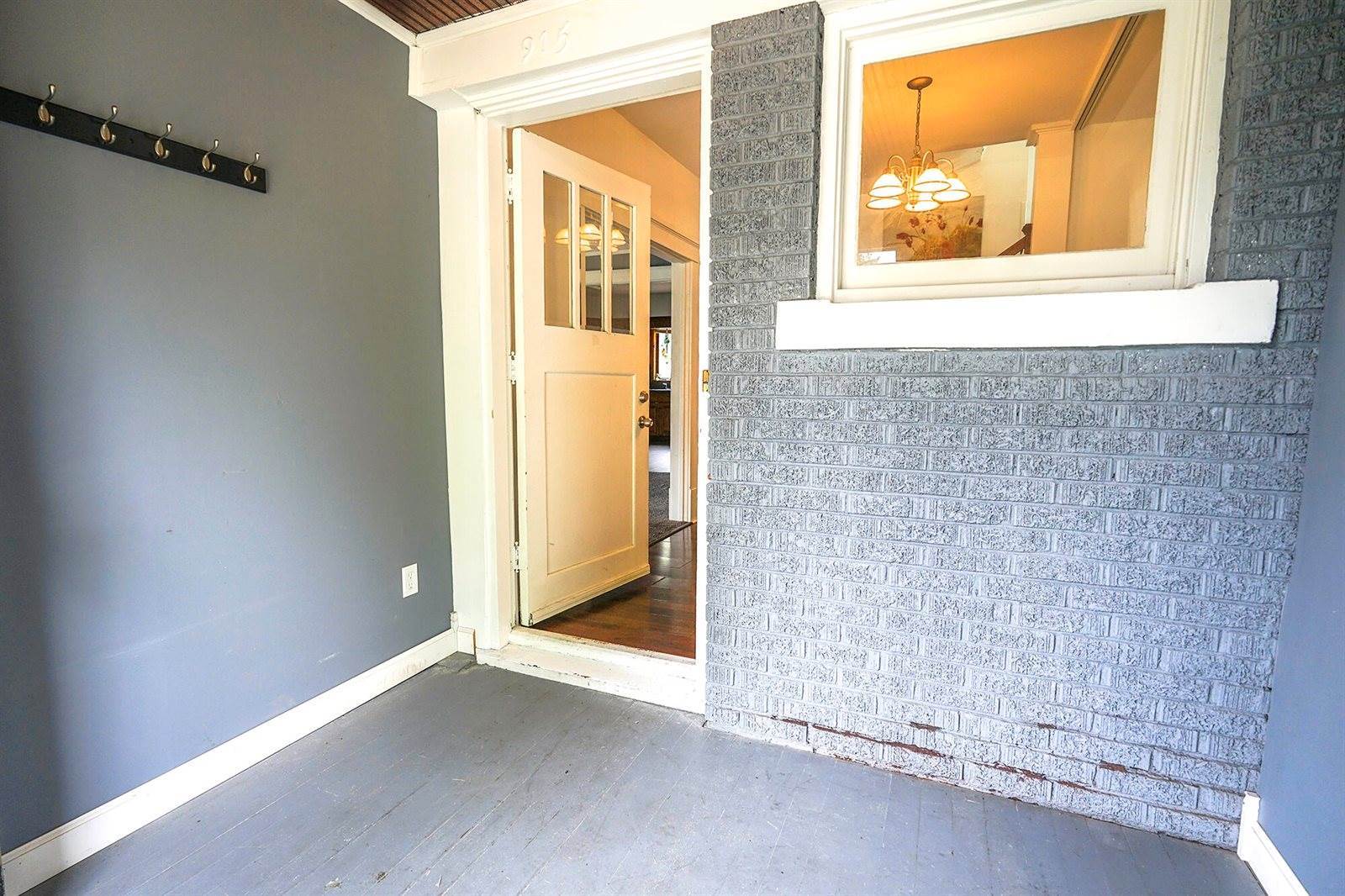 915 3rd Avenue Avenue, Council Bluffs, IA 51501