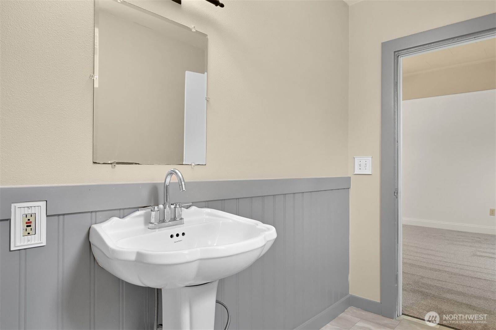 1609 F Street, Bellingham, WA 98225