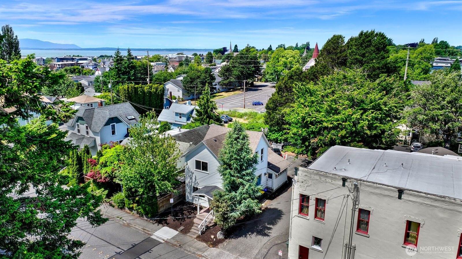 1609 F Street, Bellingham, WA 98225