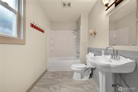 1609 F Street, Bellingham, WA 98225