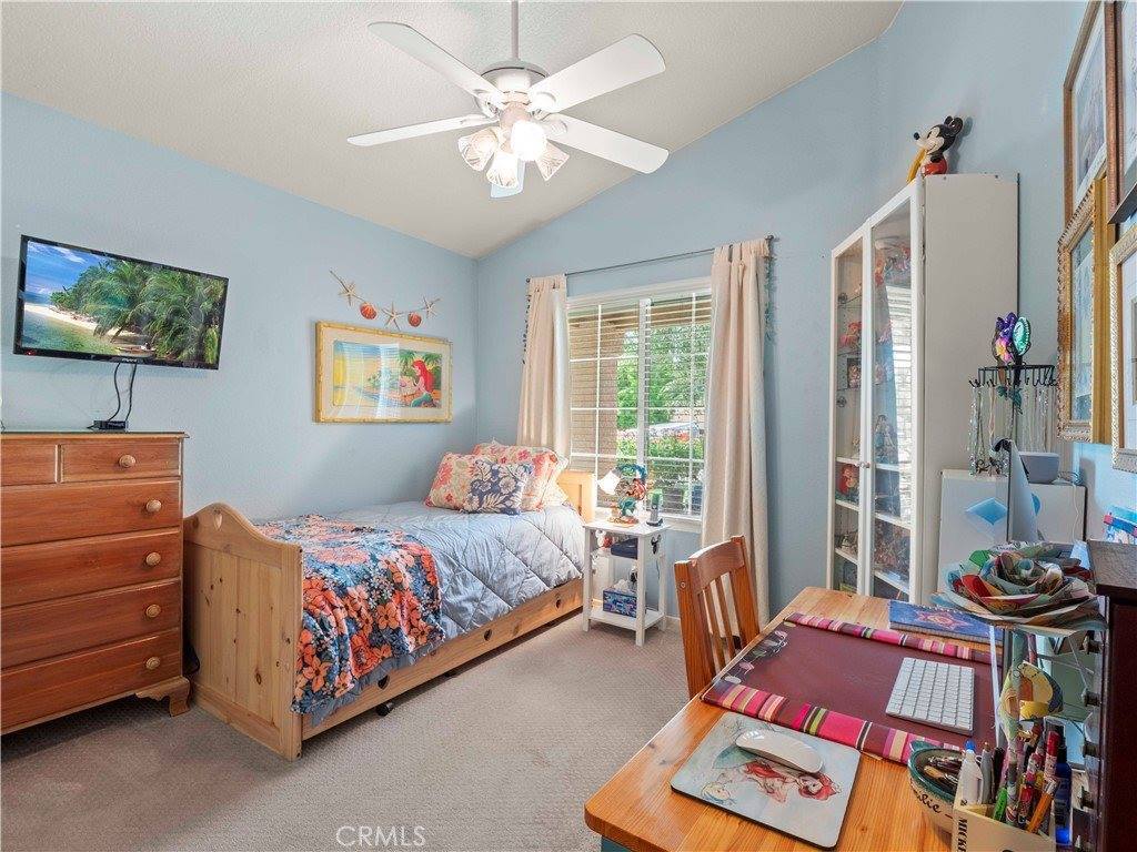 22865 Tamarack Lane, Saugus, CA 91390