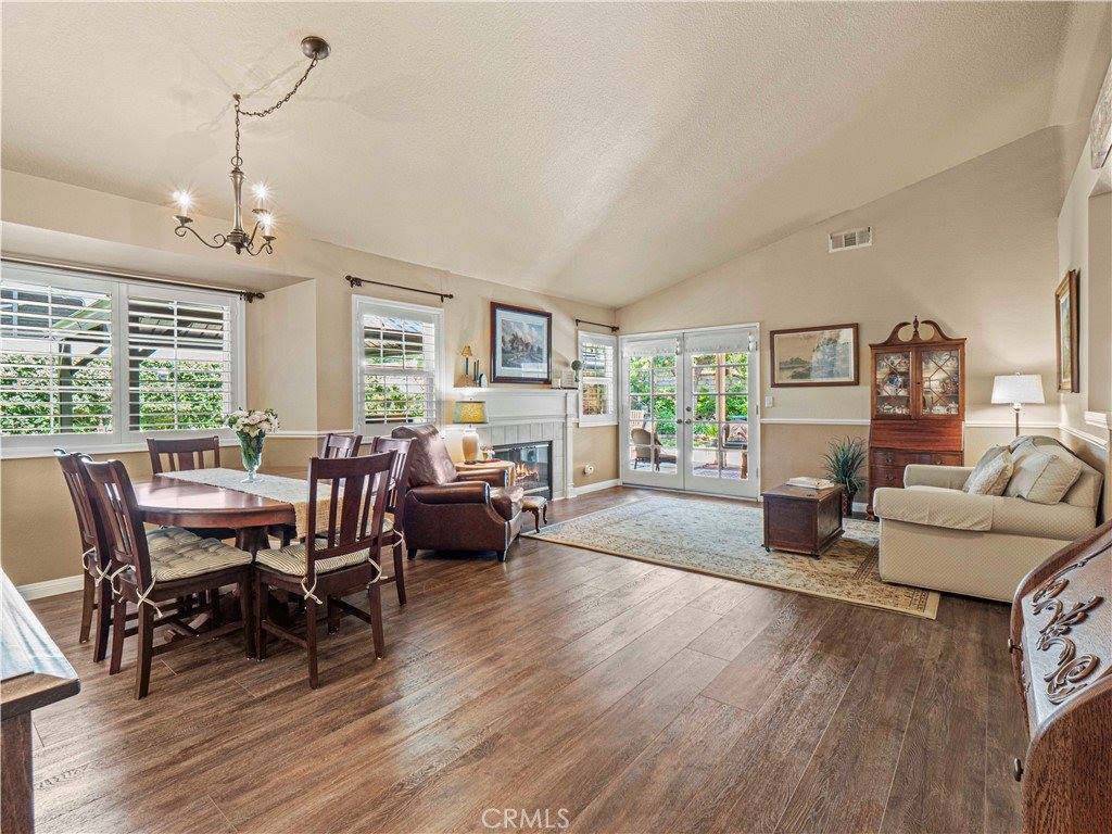 22865 Tamarack Lane, Saugus, CA 91390