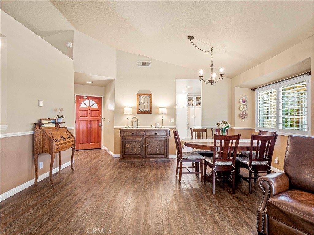 22865 Tamarack Lane, Saugus, CA 91390