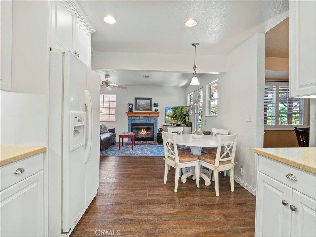 22865 Tamarack Lane, Saugus, CA 91390