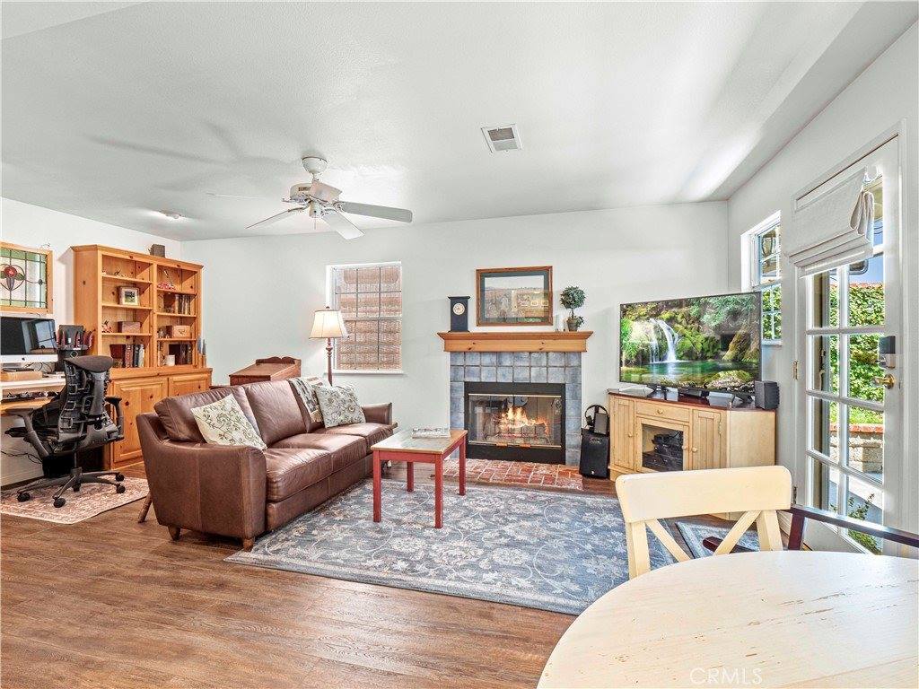 22865 Tamarack Lane, Saugus, CA 91390