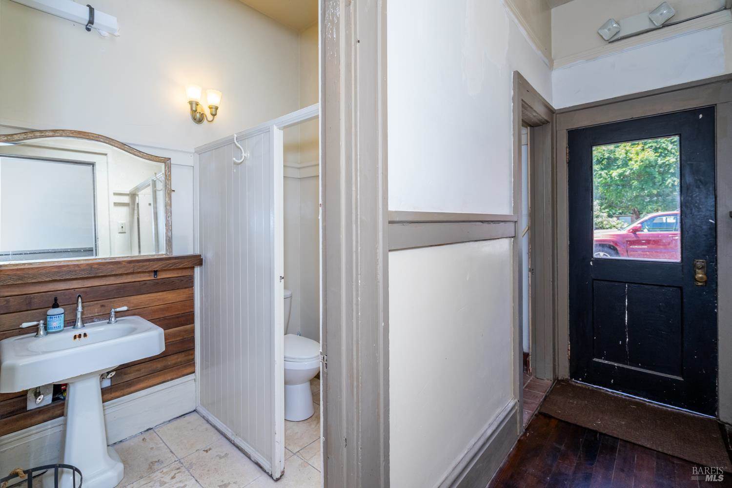 14435 Hwy 1, Valley Ford, CA 95450