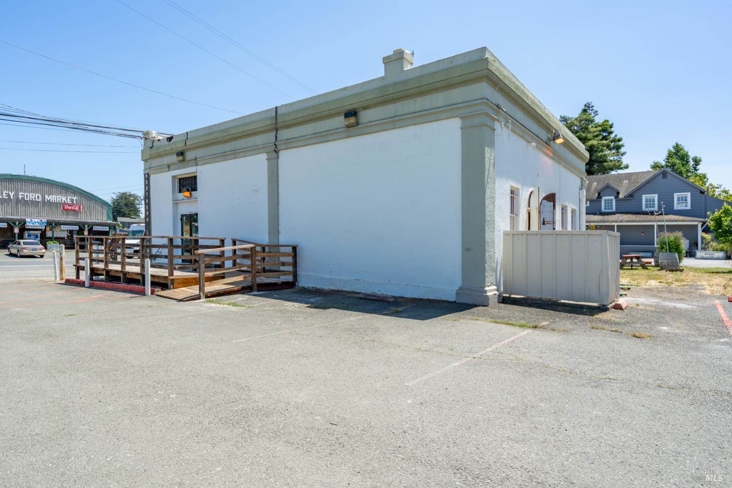 14435 Hwy 1, Valley Ford, CA 95450