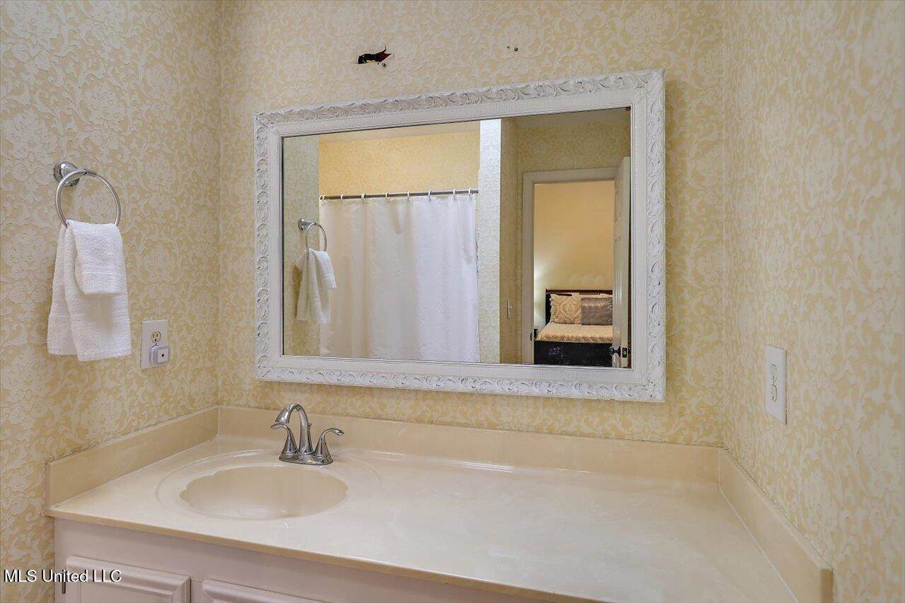 22 Parkview Road, Clinton, MS 39056