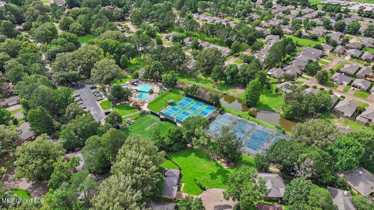 22 Parkview Road, Clinton, MS 39056