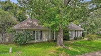 22 Parkview Road, Clinton, MS 39056