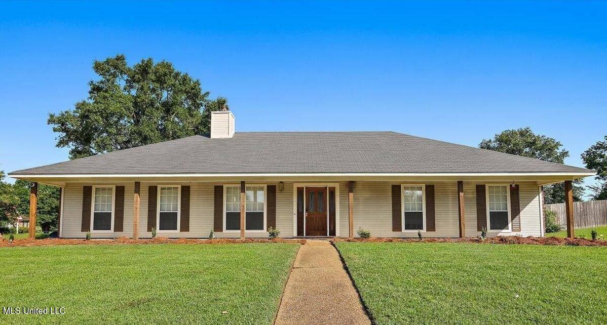 143 Glenwood Drive, Madison, MS 39110