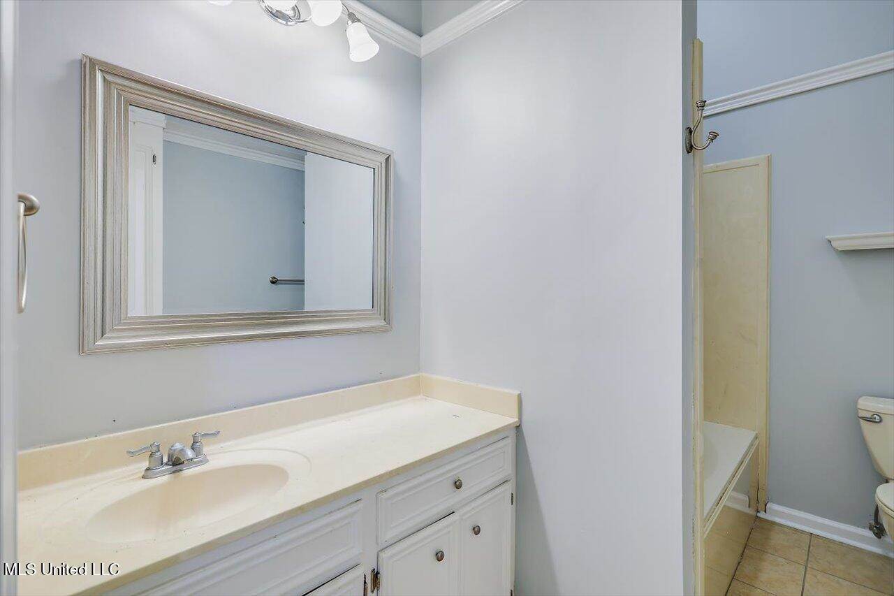 143 Glenwood Drive, Madison, MS 39110